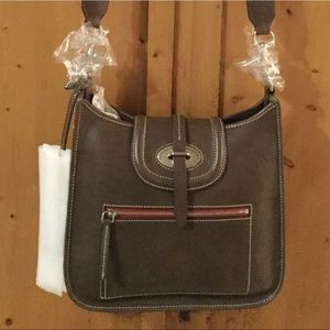 NWT Dooney & Bourke Front Zip Crossbody Purse